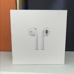 Apple White Earbud Headphones